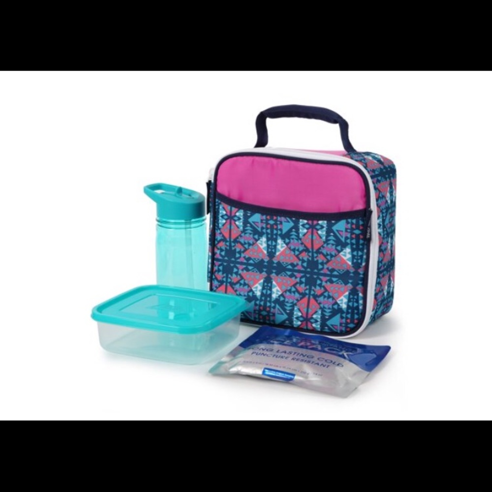 Artic Zone Lunch Box includes...